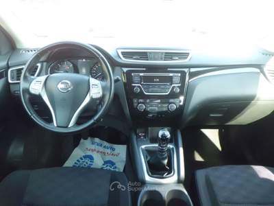 Nissan Qashqai Tekna Bianco usata Marconia di Pisticci