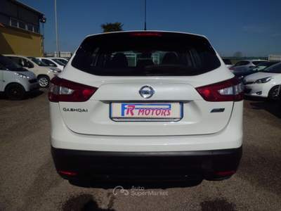 Nissan Qashqai Tekna Bianco usata Marconia di Pisticci