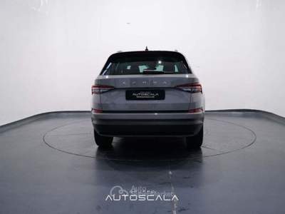 Skoda Kodiaq 2.0 TDI 150cv EVO SCR DSG 7 Posti Executive Argento usata Pozzuoli
