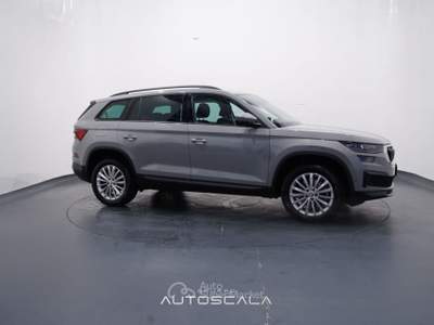 Skoda Kodiaq 2.0 TDI 150cv EVO SCR DSG 7 Posti Executive usata Pozzuoli