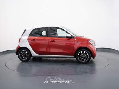 Smart ForFour 1.0 70cv Twinamic Passion Rosso usata Pozzuoli