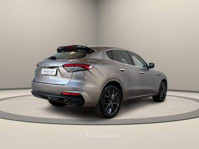 Maserati Levante MHEV 330 CV AWD GT Grigio usata Fara Gera d'Adda