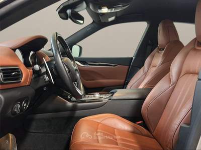 Maserati Levante MHEV 330 CV AWD GT Grigio usata Fara Gera d'Adda