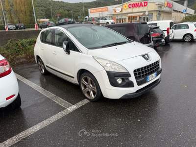 Peugeot 3008 peugeot 3008 2.0 hdi Bianco usata Massarosa