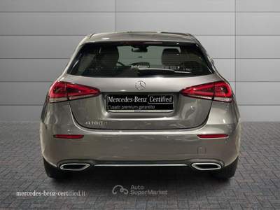 Mercedes-Benz Classe A  2018 - a 180 d sport auto Grigio usata Ancona