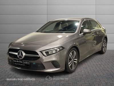 Mercedes-Benz Classe A  2018 - a 180 d sport auto Grigio usata Ancona
