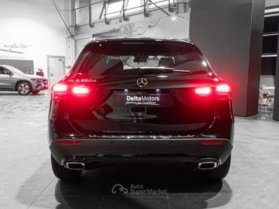 Mercedes-Benz GLA Gla 200 d automatic Nero usata Ancona