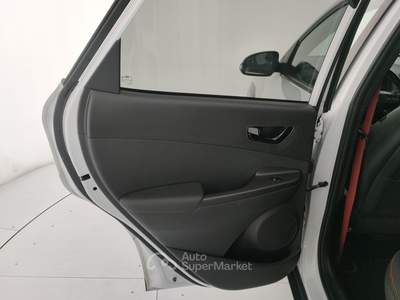 Hyundai Kona  - kona 1.0 t-gdi style 2wd 120cv my18 Bianco usata Rivoli
