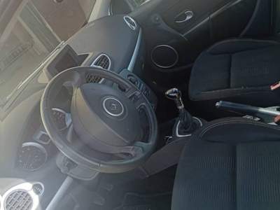 Renault Clio Renault Clio 2010 Grigio usata Santeramo in Colle
