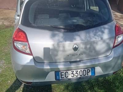 Renault Clio Renault Clio 2010 Grigio usata Santeramo in Colle