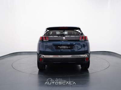 Peugeot 3008 1.2 PureTech Turbo 130cv S&S Allure Pack Blu/Azzurro usata Pozzuoli