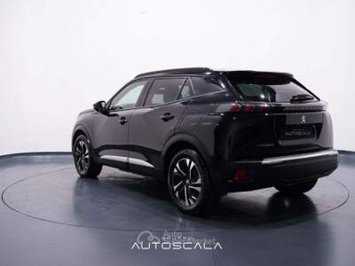 Peugeot 2008 Elettrica 136cv Allure Pack Nero usata Pozzuoli