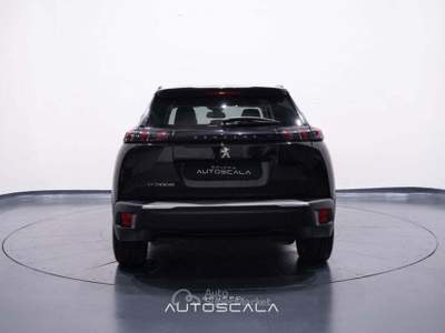 Peugeot 2008 Elettrica 136cv Allure Pack Nero usata Pozzuoli