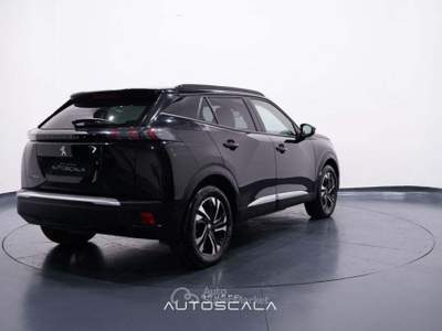 Peugeot 2008 Elettrica 136cv Allure Pack Nero usata Pozzuoli