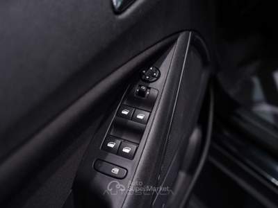 Opel Crossland 1.2 Turbo 12V 130cv Aut. S&S Elegance Nero usata Pozzuoli