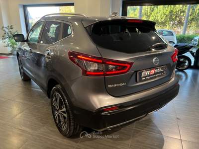 Nissan Qashqai N-Connecta Grigio usata Angri