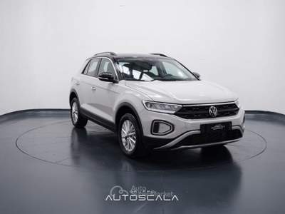 Volkswagen T-Roc 2.0 TDI SCR 150cv DSG Life Grigio usata Pozzuoli