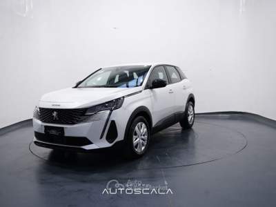 Peugeot 3008 1.2 PureTech Turbo 130cv S&S Active Pack Bianco usata Pozzuoli