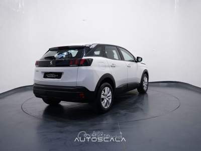 Peugeot 3008 1.2 PureTech Turbo 130cv S&S Active Pack Bianco usata Pozzuoli
