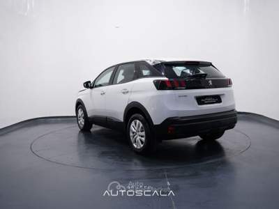 Peugeot 3008 1.2 PureTech Turbo 130cv S&S Active Pack Bianco usata Pozzuoli