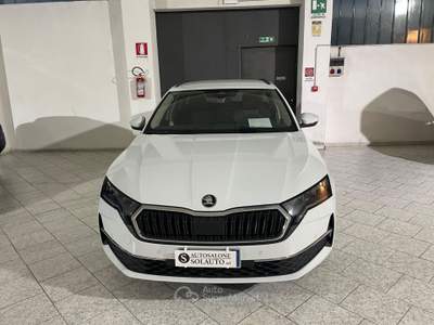 Skoda Octavia DSG Wagon Selection Bianco usata Gozzano