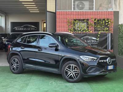 Mercedes-Benz GLA Automatic 4Matic Premium Nero usata Fontanella