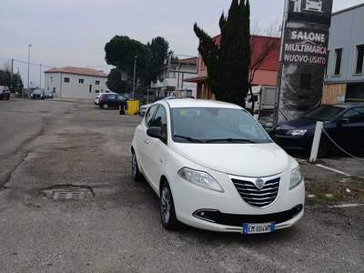 Lancia Ypsilon IDONEO ANCHE PER NEO PATENTATI Bianco usata Rovigo