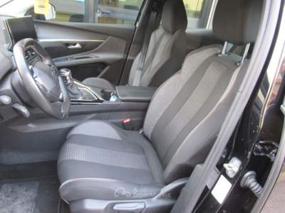 Peugeot 3008 S&S Allure Nero usata Striano