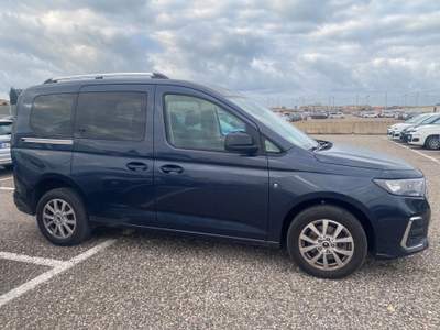 Ford Tourneo Connect EcoBlue 122 CV Titanium Blu/Azzurro usata Fiumicino