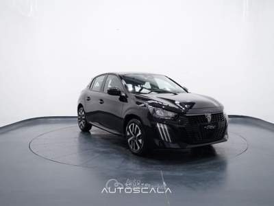 Peugeot 208 1.2 Hybrid 110cv e-DCS6 Style Nero usata Pozzuoli