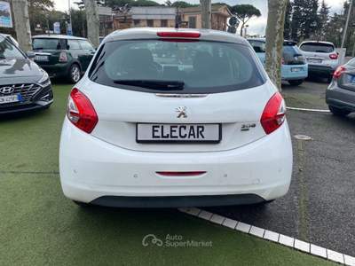 Peugeot 208 1.6 8V HDi 95CV 5p. Allure Bianco usata Roma