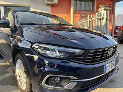 Fiat Tipo Tipo SW 1.6 Mjt Life 13 cv Blu/Azzurro usata Sassano