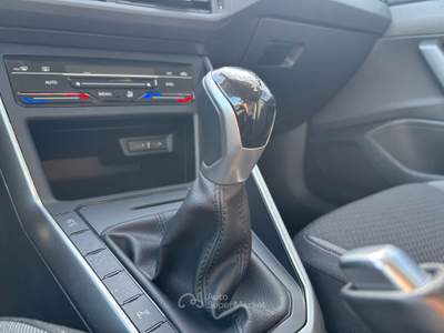 Volkswagen Taigo  -  1.0 tsi life 115cv Grigio usata Salerno