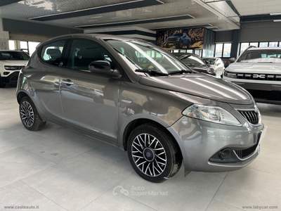 Lancia Ypsilon Ypsilon 1.2 69 CV 5p. GPL Ecochic Silver 5 POSTI Grigio usata Marzabotto