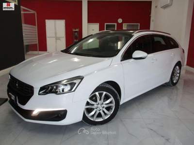 Peugeot 508 508 BlueHDi 120 EAT6 S&S SW Allure Bianco usata Vittoria