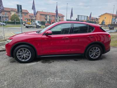 Alfa Romeo Stelvio EX AZIENDALE Rosso usata Leini