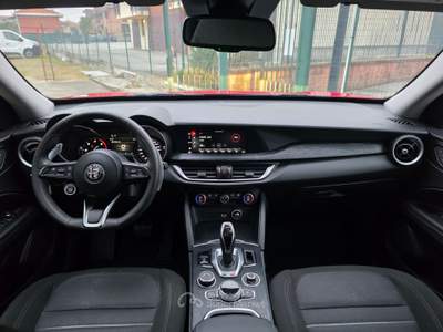 Alfa Romeo Stelvio EX AZIENDALE Rosso usata Leini