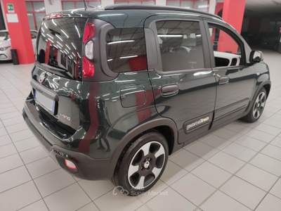 Fiat Panda 1.0 70cv Hybrid Pandina Cross + Car Play "SUPER PROMO" Verde usata LEGNANO