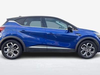Renault Captur 1.6 E-Tech hybrid Techno Fast Track 145cv auto Blu/Azzurro usata Albignasego