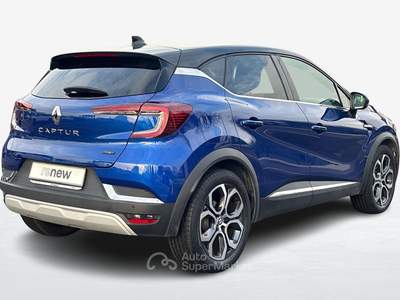 Renault Captur 1.6 E-Tech hybrid Techno Fast Track 145cv auto Blu/Azzurro usata Albignasego