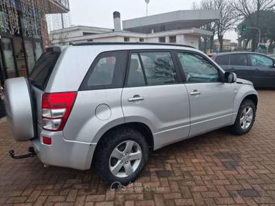Suzuki Grand Vitara Grand Vitara II 2006 5p 1.9 ddis Argento usata CASTEL BOLOGNESE