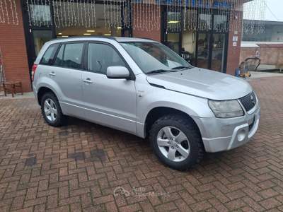 Suzuki Grand Vitara Grand Vitara II 2006 5p 1.9 ddis Argento usata CASTEL BOLOGNESE