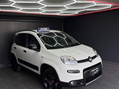 Fiat Panda 0.9 Turbo 4x4 2019 DESIGN S Bianco usata Teverola