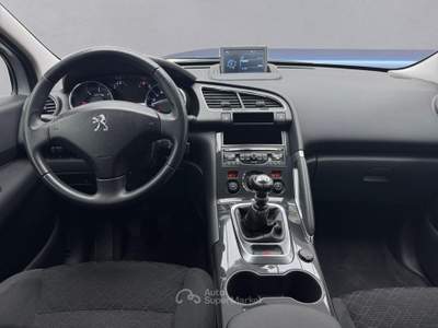 Peugeot 3008 3008 1.6 Hdi 115cv Active Argento usata Cassola