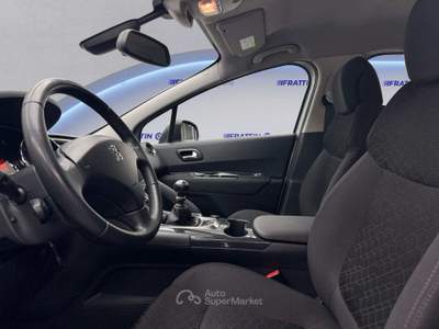 Peugeot 3008 3008 1.6 Hdi 115cv Active Argento usata Cassola