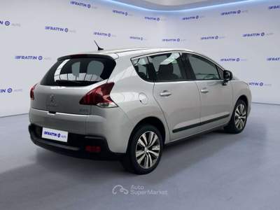 Peugeot 3008 3008 1.6 Hdi 115cv Active Argento usata Cassola
