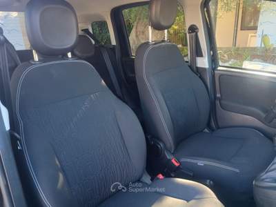 Fiat Panda Cross 1.0 FireFly 70CV Hybrid Nero usata Monopoli