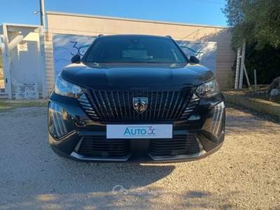 Peugeot 2008 1.2 100cv Allure Nero usata Monopoli