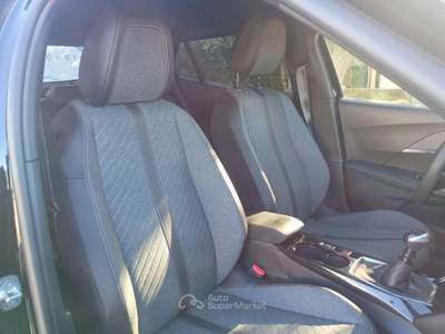 Peugeot 2008 1.2 100cv Allure Nero usata Monopoli