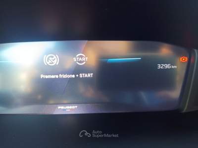 Peugeot 2008 1.2 100cv Allure Nero usata Monopoli